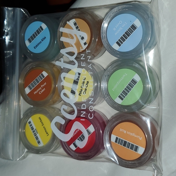 Scentsy Tester 9 pack. - Picture 1 of 2